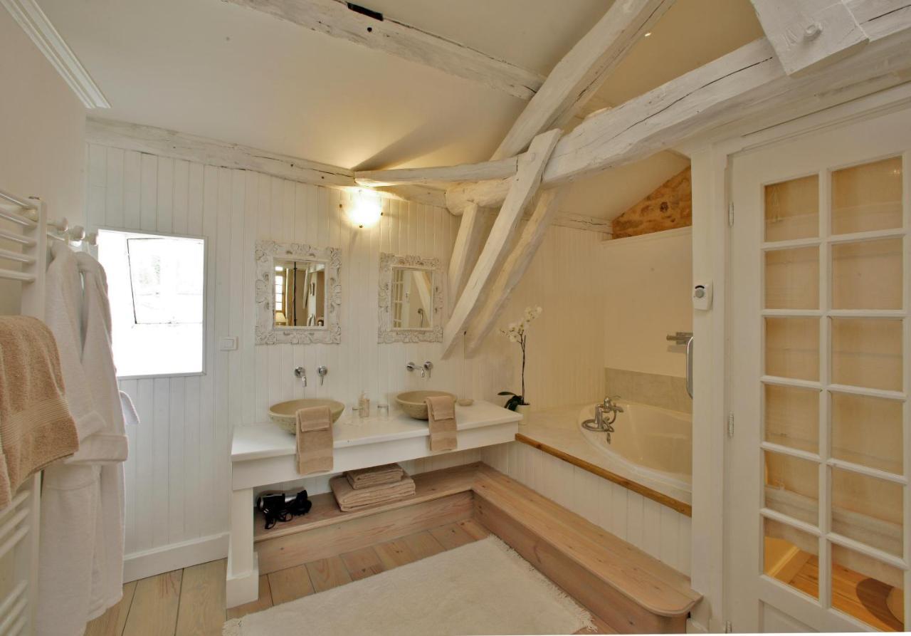 Le Prieure Du Chateau De Biron Biron  Екстер'єр фото
